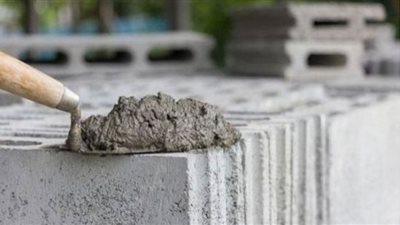 المسلح بـ1635 جنيهًا.. أسعار الأسمنت اليوم الأربعاء