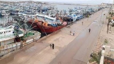 لليوم الثاني على التوالي.. توقف حركة الملاحة بميناء البرلس وبمياه البحر المتوسط بكفر الشيخ