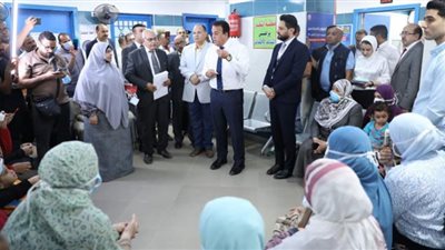 وزير الصحة يشارك في ندوة الصحة الإنجابية وتنظيم الأسرة بقرية نزلة باقور بأسيوط
