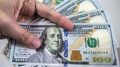 ارتفاع طفيف في أسعار الدولار اليوم الإثنين