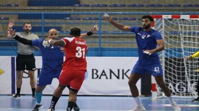 يد الزمالك يفوز على الكويت الكويتي في البطولة العربية
