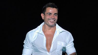 عمرو دياب يختتم حفلات سبتمبر بالأردن