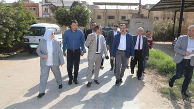 محافظ المنوفية يعاين الموقع المقترح لإقامة مركز الأورام المتكامل