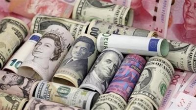 أسعار العملات الأوروبية والآسيوية مقابل الجنيه في ختام تعاملات اليوم