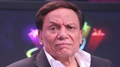 عادل إمام في أحدث ظهور له بعد شائعة مرضه