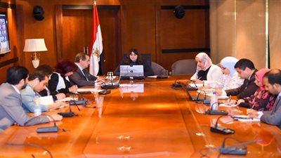 وزيرة الهجرة تلتقي أبناء الجالية المصرية بالسعودية