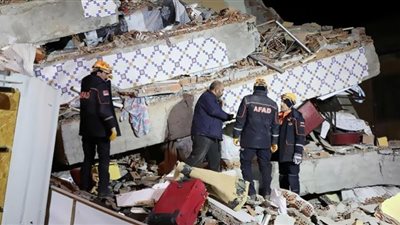 زلزال سوريا يخلف 2000 وفاة وإصابة ويُدمِّرُ الشبكة الكهربائية