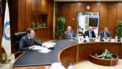 البتروكيماويات المصرية: 350 مليون دولار لمضاعفة إنتاج مصنع الـ PVC