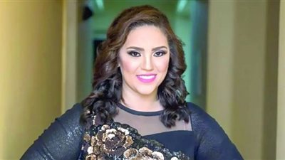 حواديت مي فاروق في 
