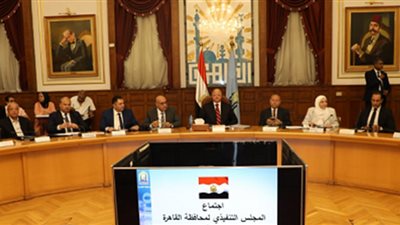 محافظ القاهرة يشدد على سرعة الانتهاء من استعدادات لاستقبال العام الدراسي الجديد