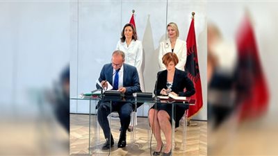 وزيرتا الثقافة المصرية والألبانية تشهدان توقيع بروتوكول تعاون