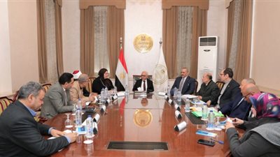 أول اجتماع لصندوق الرعاية الاجتماعية للمعلمين