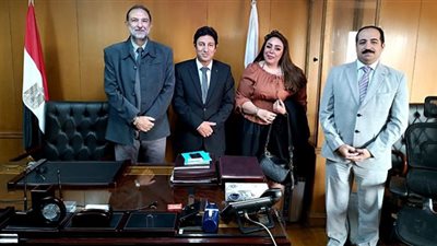 وفد من نقابة البيطريين يبحث مع رئيس هيئة سلامة الغذاء التعاون المشترك