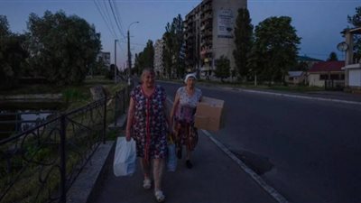 الضربات الروسية تغرق أوكرانيا في الظلام مع تساقط الثلج