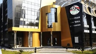 تغريم اتحاد الكرة لعدم تنفيذ قرارات المحكمة في قضية محمد عبادة
