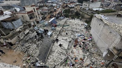 مياه البحر تغمر المناطق المنكوبة في تركيا| فيديو