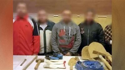 رحلة البحث عن المساخيط تنتهي بحبس 5 أشخاص في القاهرة