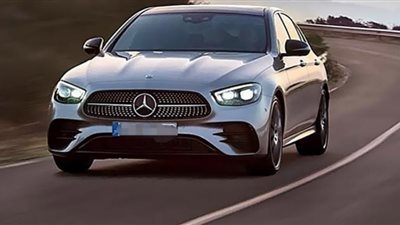 مرسيدس تتصدر قائمة 