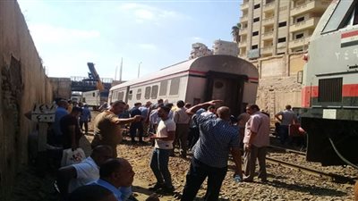 السكة الحديد تكشف تفاصيل خروج قطار عن القضبان في البحيرة