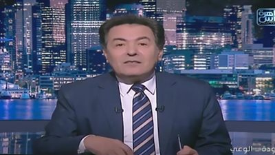 خيري رمضان عن مباراة الأهلي والريال : نأمل في انتصار يُسعد المصريين والمغاربة (فيديو)