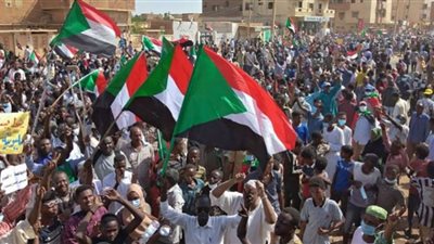 ارتباك بالشارع السوداني بسبب الضغط الأممي لتسريع نقل السلطة