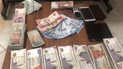 القبض على المتهمين بالنصب على عملاء البنوك في المنيا