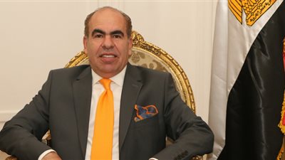 ياسر الهضيبي: الحوار الوطني فرصة هامة لعودة النقابات إلى دورها