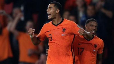 منتخب هولندا يتقدم على الإكوادور بهدف مبكر
