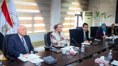 وزيرة البيئة تناقش مع مدير بنك الاستثمار الأوروبي سبل التعاون المشترك