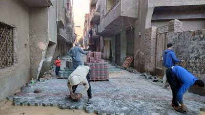 رصف ٢٥ شارعًا بالعياط ضمن خطه رفع كفاءة القرى