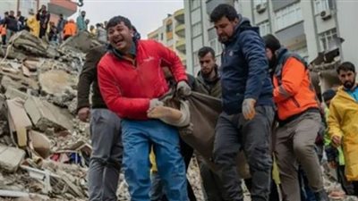 حصيلة وفيات وإصابات زلزال تركيا..مصر تقديم مساعدات.. بالأرقام