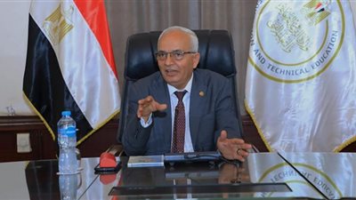 تفعيل السبورة الذكية بجميع مدارس الجمهورية