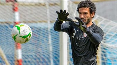 تدريبات خاصة للحراس في مران الزمالك