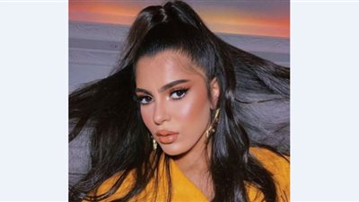 رانيا أبو النصر تشعل إنستجرام بالأحمر المخملي | صور