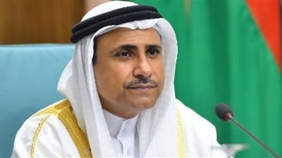 البرلمان العربي يناقش إصدار قانون استرشادي بشأن مكافحة الجرائم والابتزاز الإلكتروني