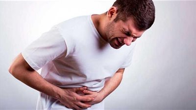 الكحوليات تغير في ميكروبيوم الأمعاء.. إحذر
