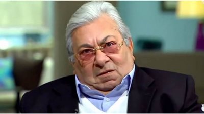 فاروق فلوكس يوجه رسالة شديدة اللهجة لمحمد رمضان