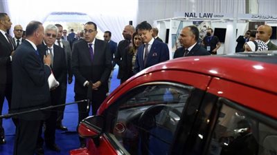 مدبولي يتفقد معرض مصر الأول لحقوق الملكية الفكرية