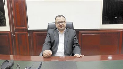 الاستثمارات الدولارية عبر الصناديق المتخصصة أفضل داعم لتوفير العملة الصعبة