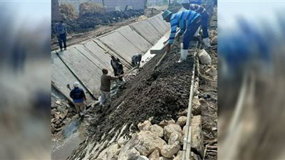 تبطين 557.3كم من الترع و المصارف المائية ببنى سويف