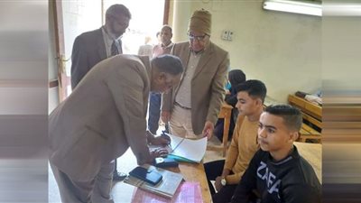 نجع حمادي تتابع انتظام الدراسة بمدارس الشرقي بهجورة