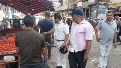 إحالة 19 موظف للتحقيق وازالة 55 اشعال طريق بالدلنجات