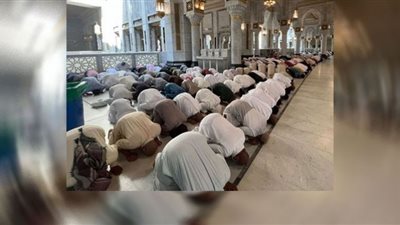 بث مباشر.. شعائر صلاة الجمعة من مسجد 