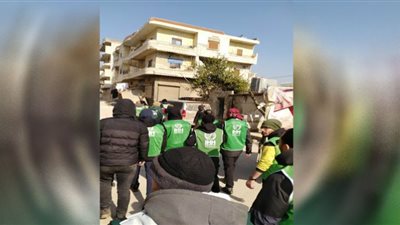 زلزال تركيا.. أسرة عالقة منذ 4 أيام والوضع كارثي (خاص)