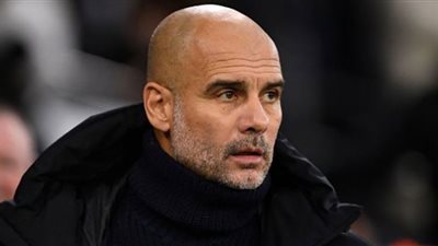 جوارديولا يبدأ المؤتمر الصحفي بكلمات عن زلزال تركيا وسوريا