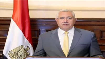 وزير الزراعة يعلن الإفراج عن 120 ألف طن «ذرة وصويا» بـ 62 مليون دولار