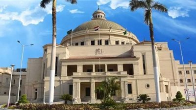 جامعة القاهرة تستعد لاستقبال الطلاب في الفصل الدراسي الثاني