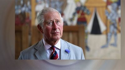 الملك تشارلز في أزمة جديدة مع الشعب الإنجليزي والجوارب سر الغضب