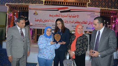 احتفالية كُبرى لتكريم أوائل الثانوية العامة والطلاب المتفوقين بكفر الدوار