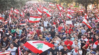 80 % من الشعب اللبناني تحت خط الفقر (شاهد)